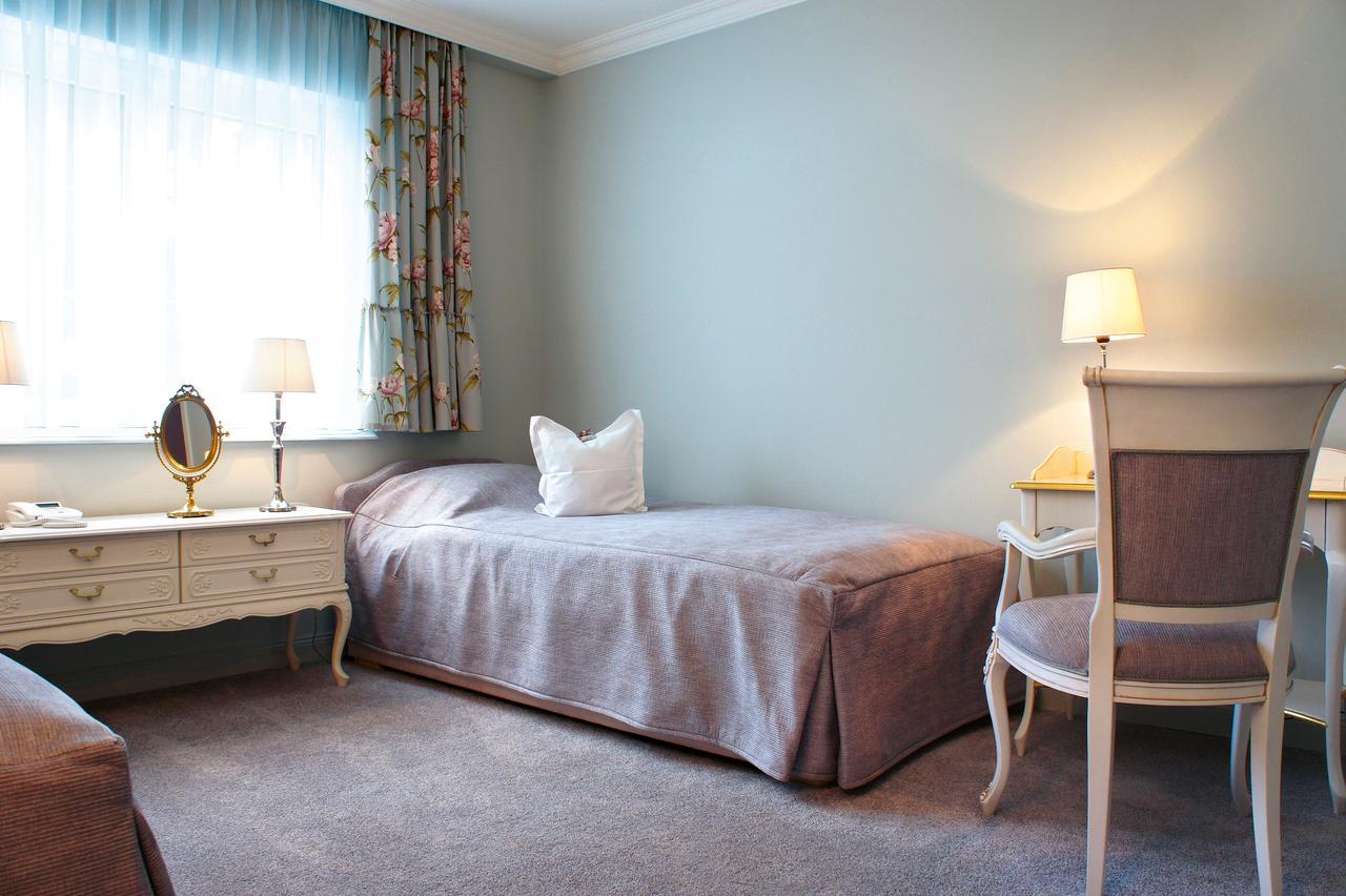 Hôtel Sophia Spessarthauser à Marktheidenfeld Extérieur photo